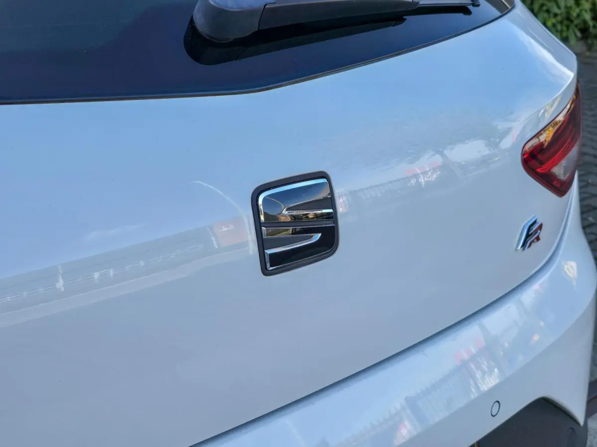 1.4 FR|CARPLAY|CRUISE|SEAT SOUND|STOELVERWARMING