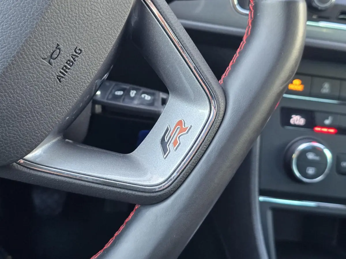 1.4 FR|CARPLAY|CRUISE|SEAT SOUND|STOELVERWARMING