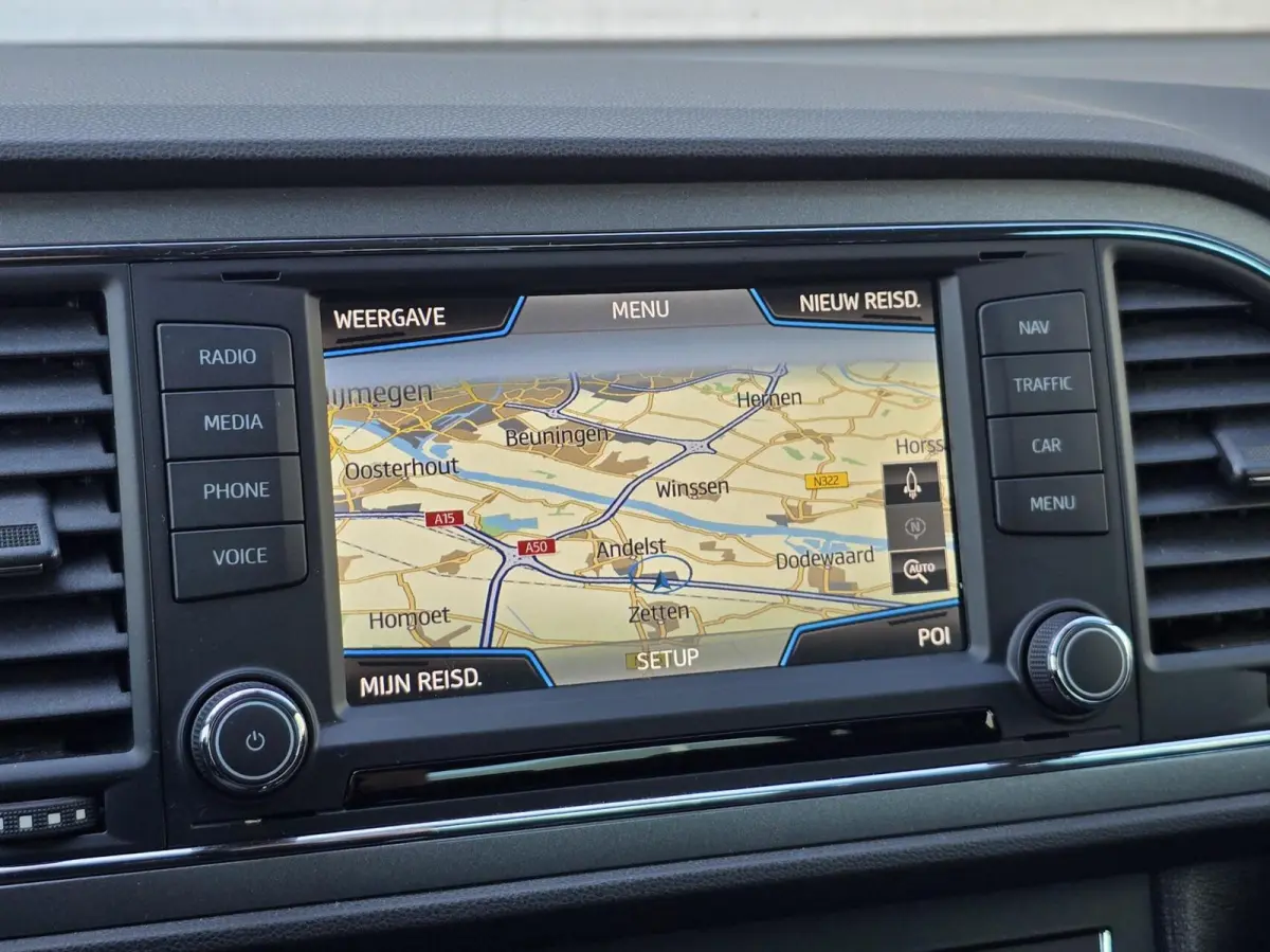 1.4 FR|CARPLAY|CRUISE|SEAT SOUND|STOELVERWARMING