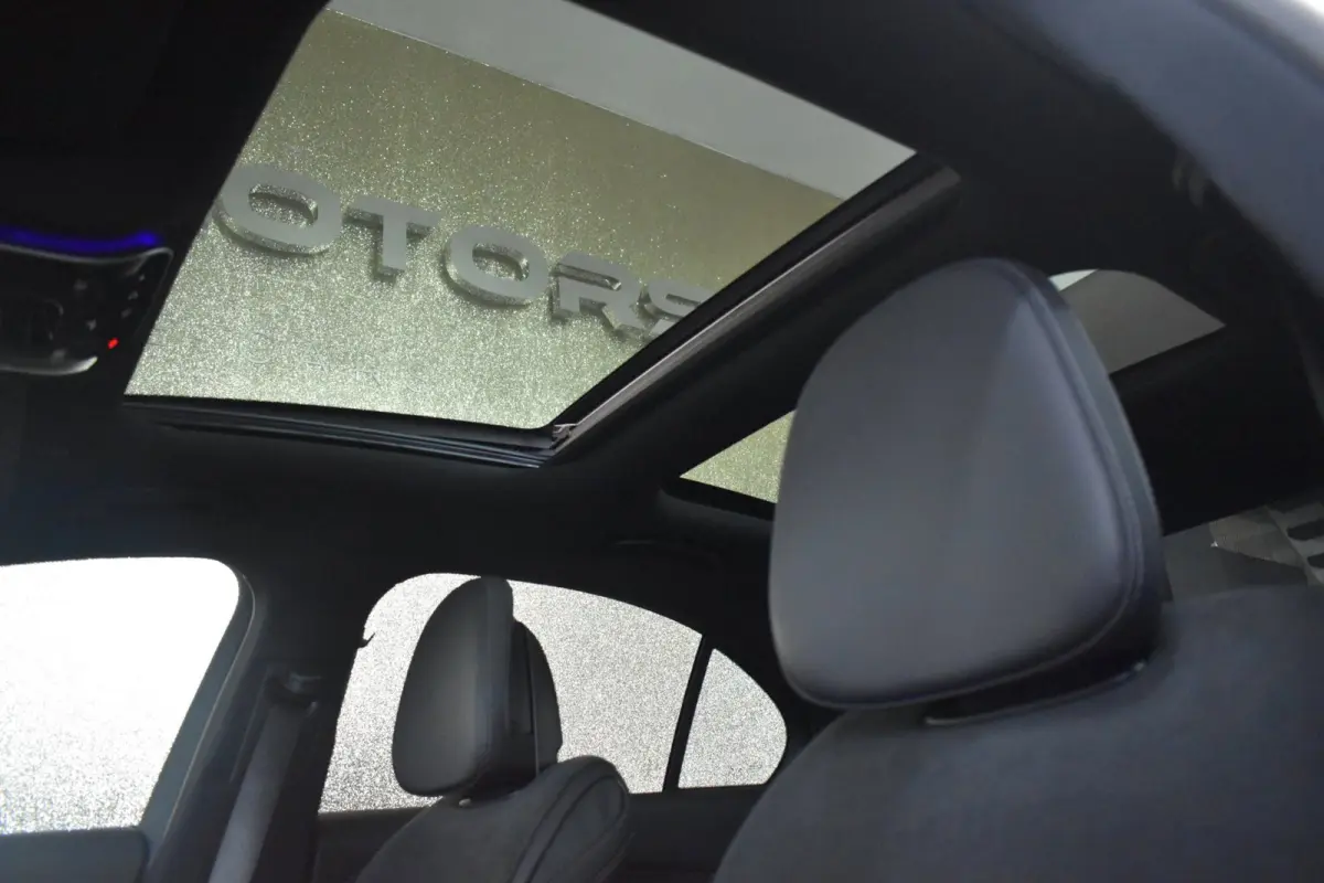 300 e AMG 313pk | C63 AMG | BURMESTER | MEMORY | HEAD-UP
