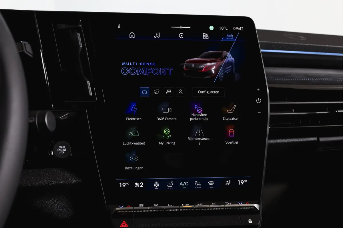 1.2 E-Tech full hybrid 200 esprit Alpine | 360 Camera | Elek. Stoelen | Winterpack | Dig. Cockpit | Adapt. Cruise | PDC | NAV+App. Connect | ECC | LM 20" | 9800