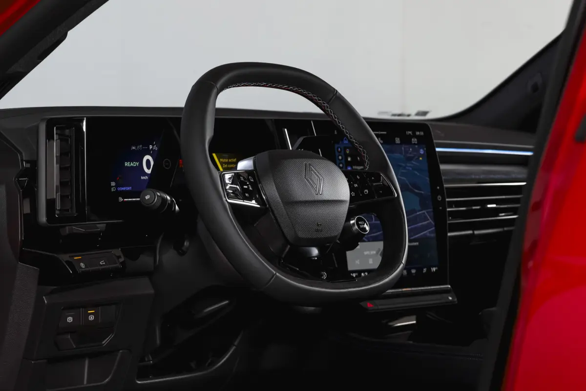 1.2 E-Tech full hybrid 200 esprit Alpine | 360 Camera | Elek. Stoelen | Winterpack | Dig. Cockpit | Adapt. Cruise | PDC | NAV+App. Connect | ECC | LM 20" | 9800