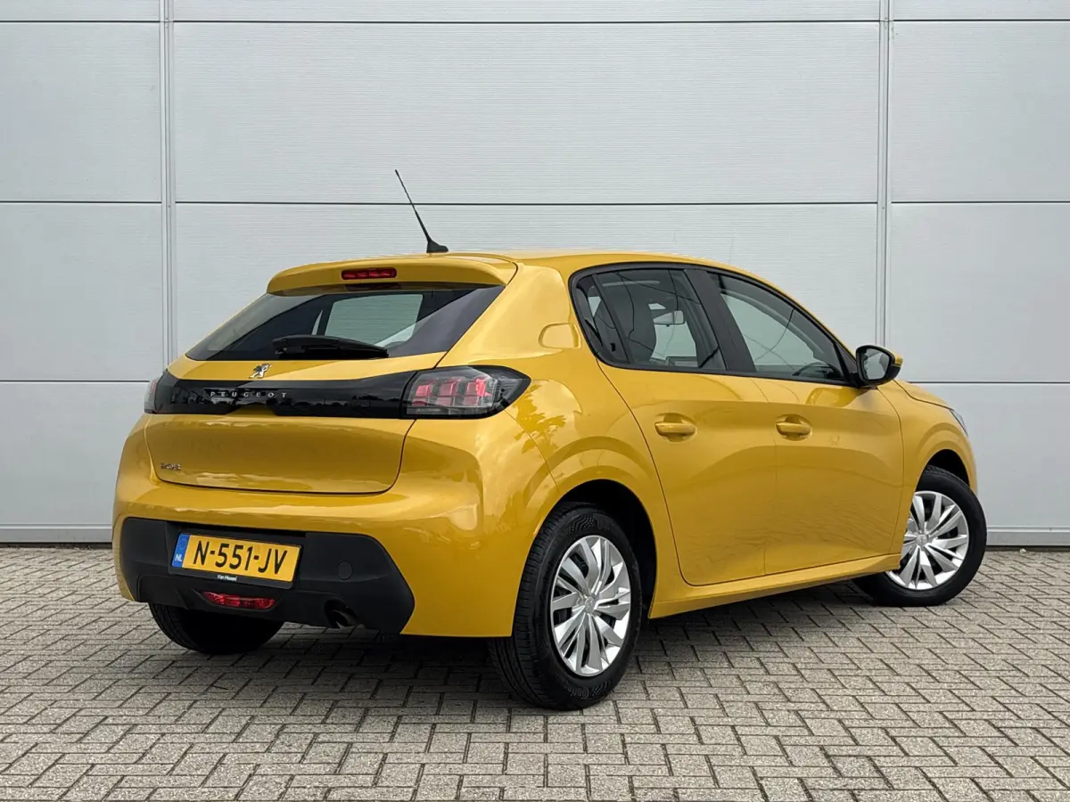 1.2 PureTech Active | Parkeerhulp | Cruise Control | Airco | Apple CarPlay/Android Auto