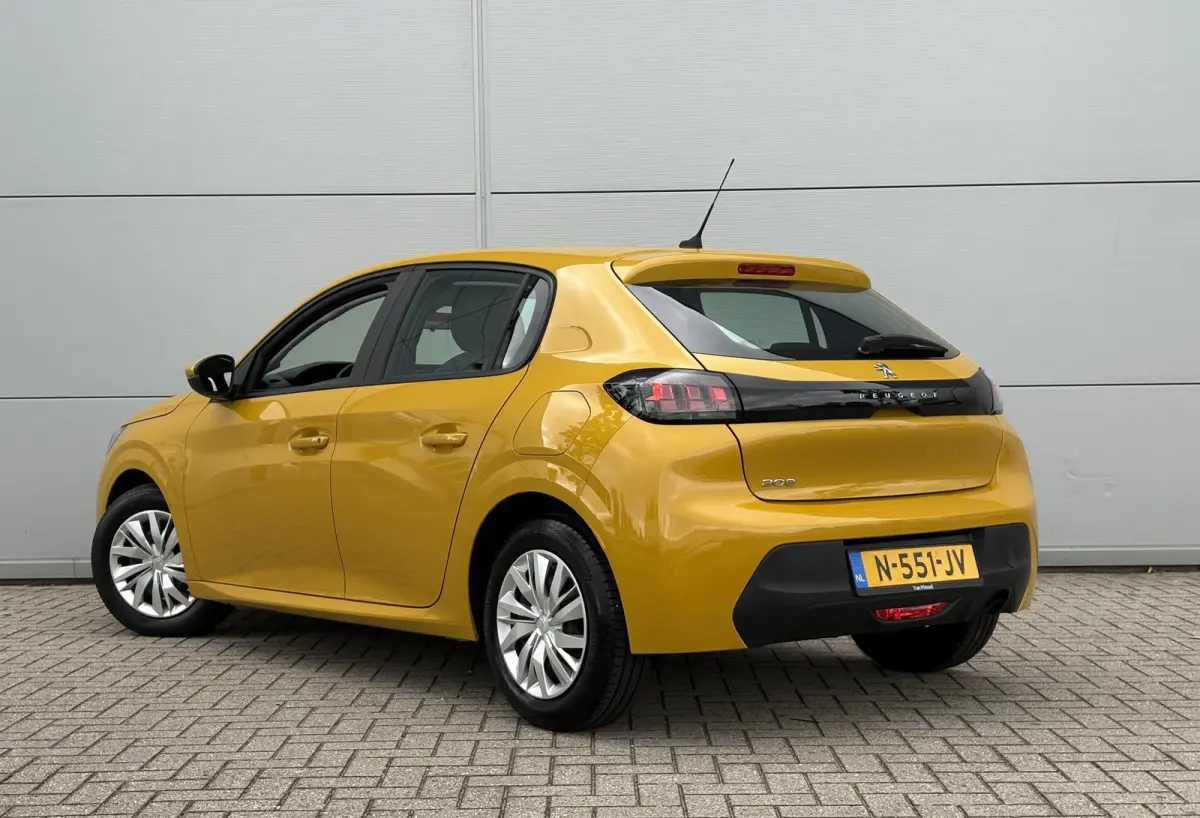1.2 PureTech Active | Parkeerhulp | Cruise Control | Airco | Apple CarPlay/Android Auto