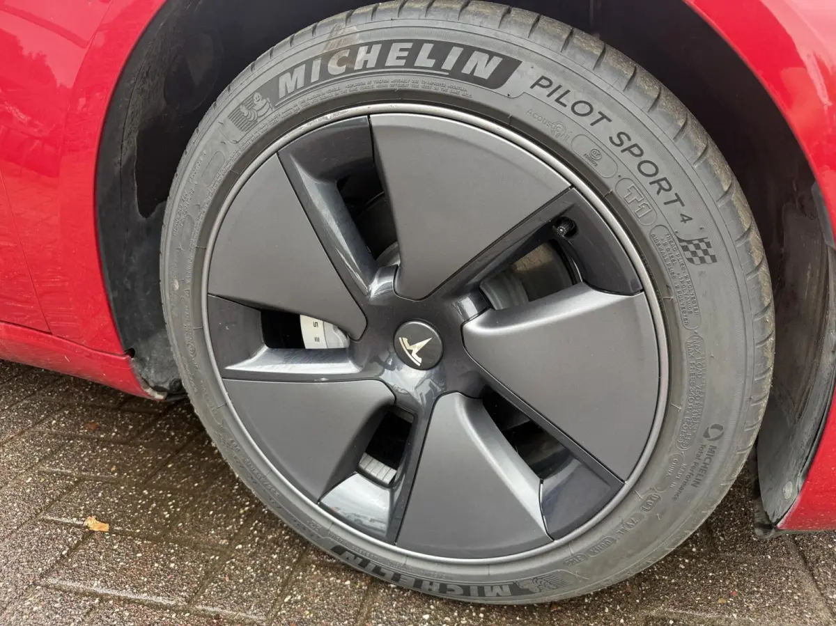 Standard RWD Plus 60 kWh 36.000KM! SOH 92.7% *ALL-IN PRIJS*