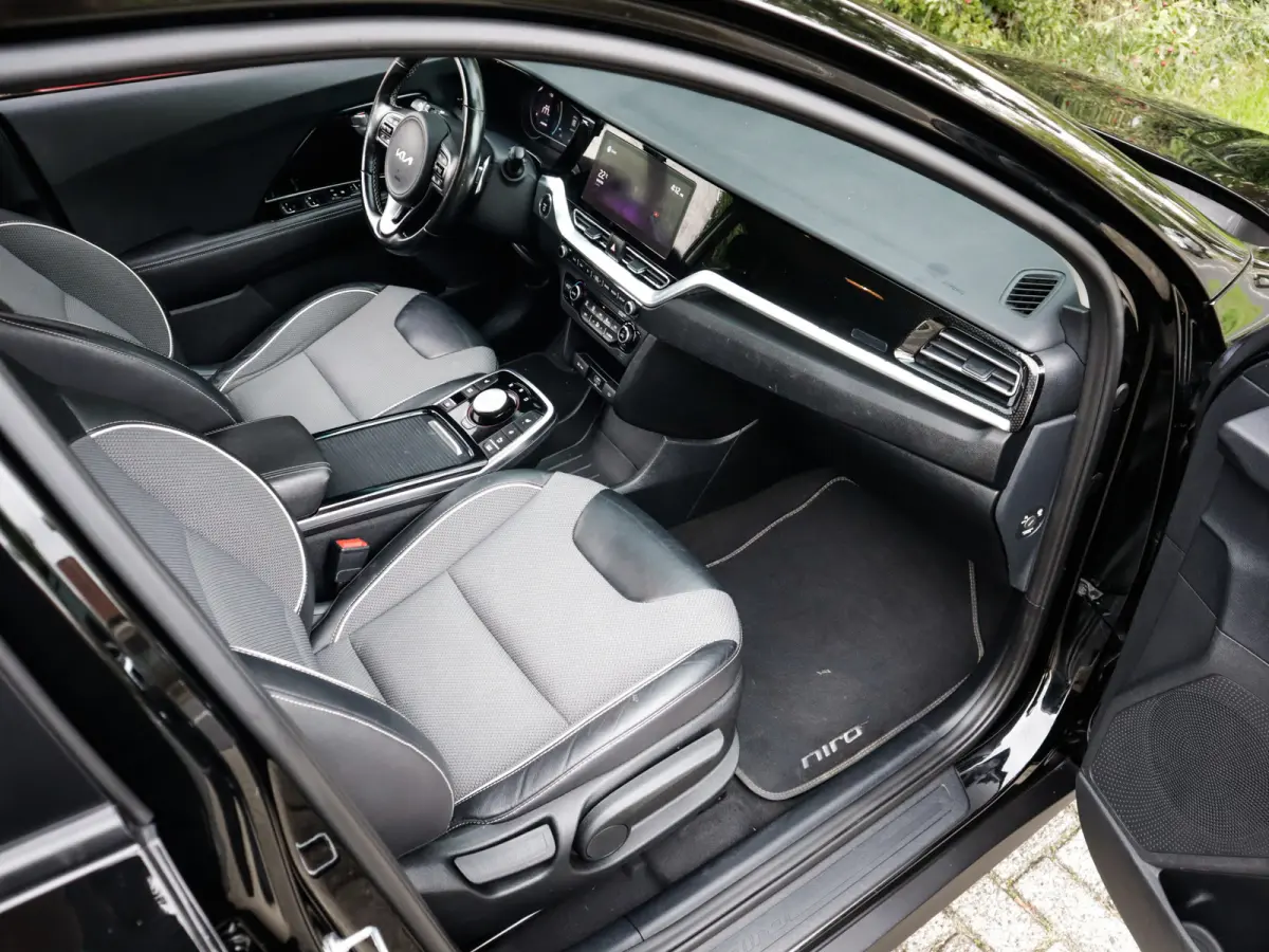 Edition 64 kWh 1e-Eig. & Dealer-Onderh. BOVAG-Garantie. NL-Auto.