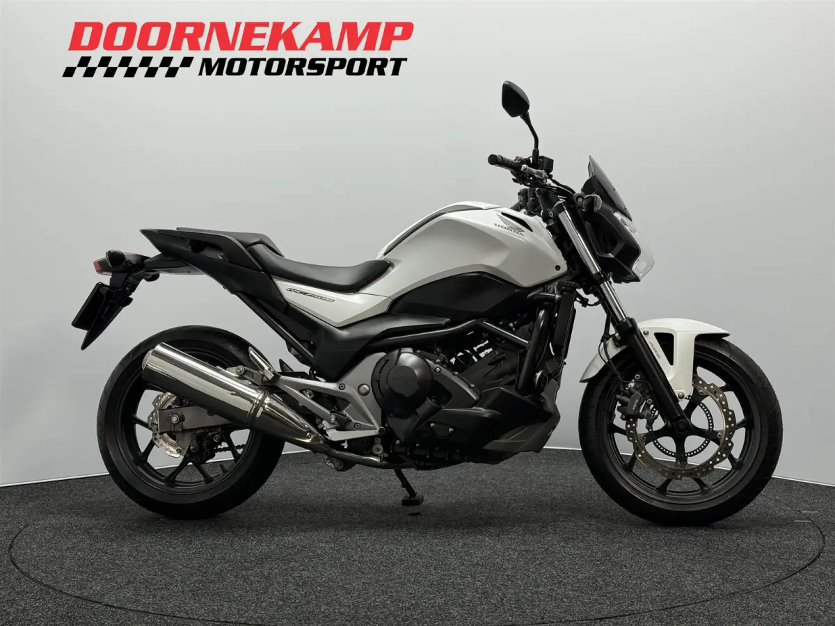 NC 750 S DCT
