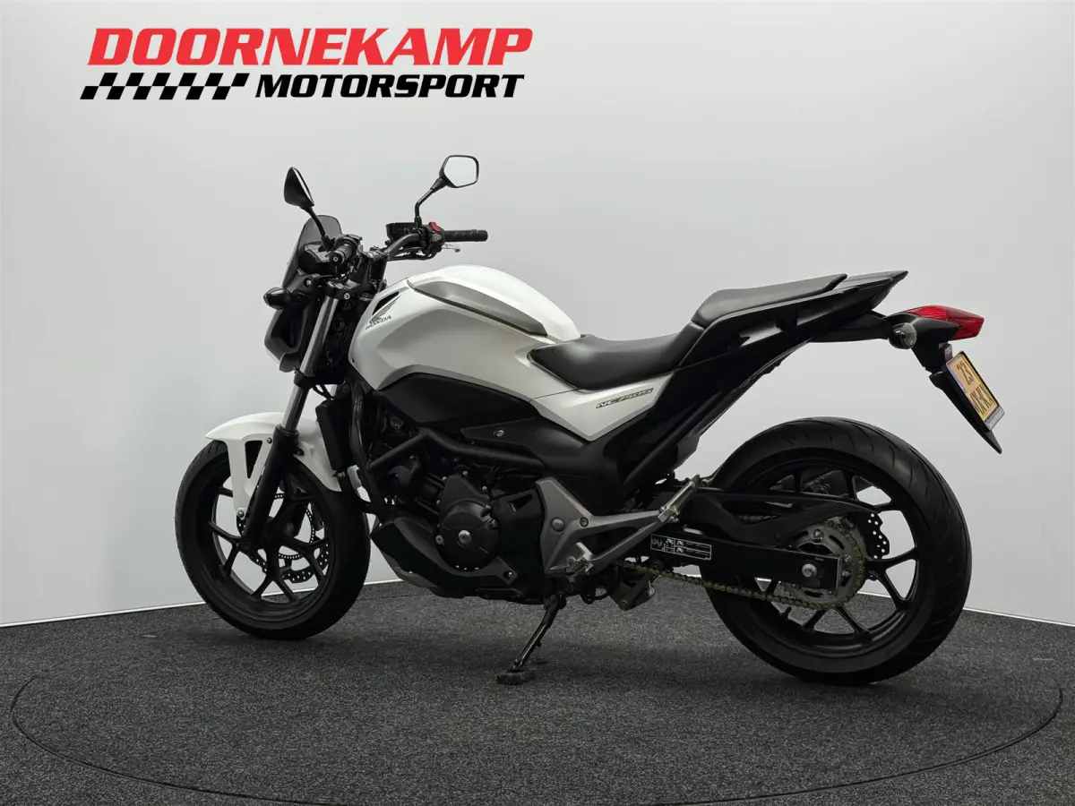 NC 750 S DCT