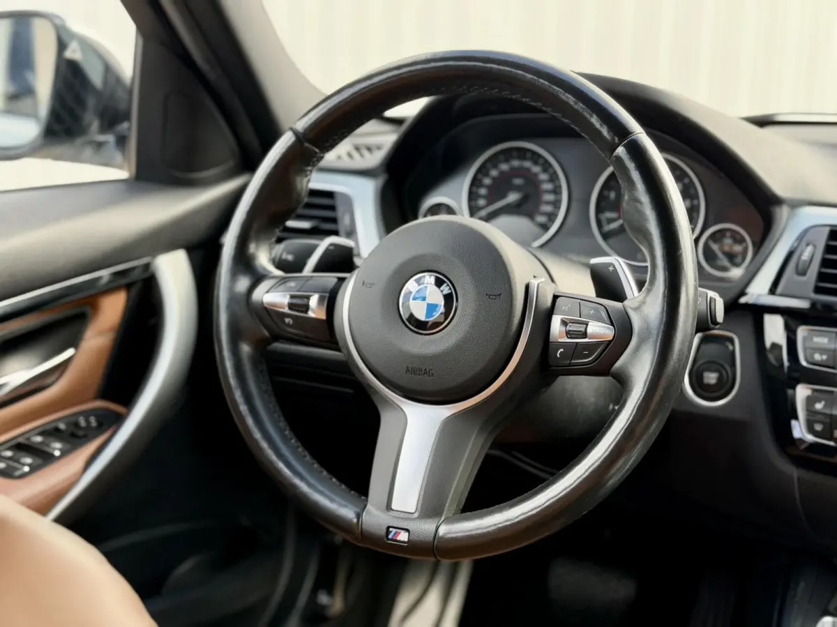 330e M Sport | HUD | Carplay | Leder | LED