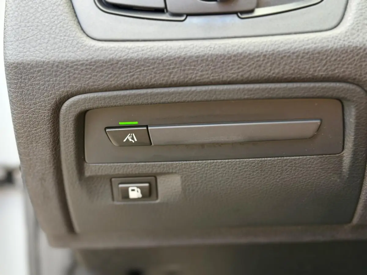 330e M Sport | HUD | Carplay | Leder | LED