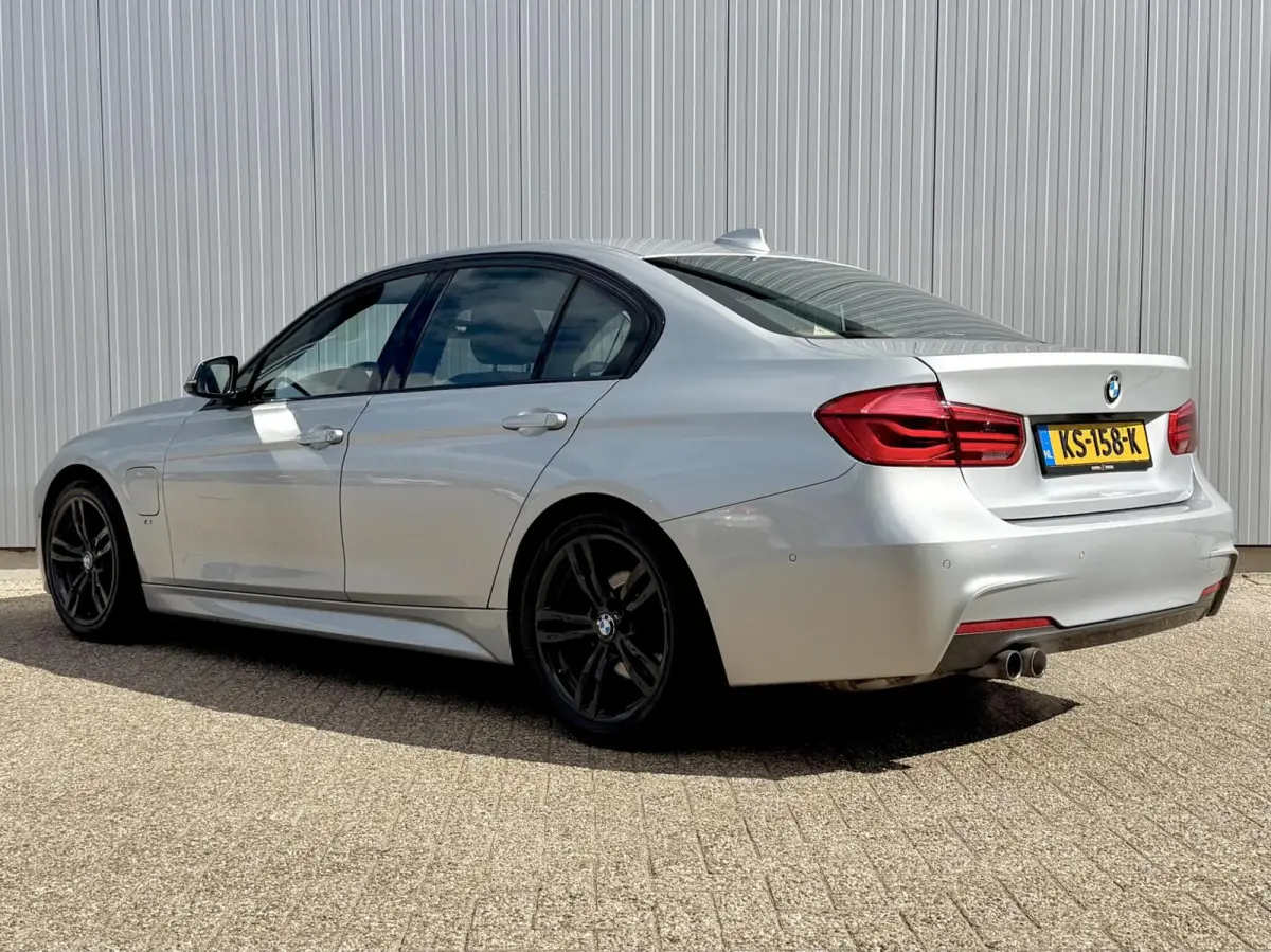330e M Sport | HUD | Carplay | Leder | LED