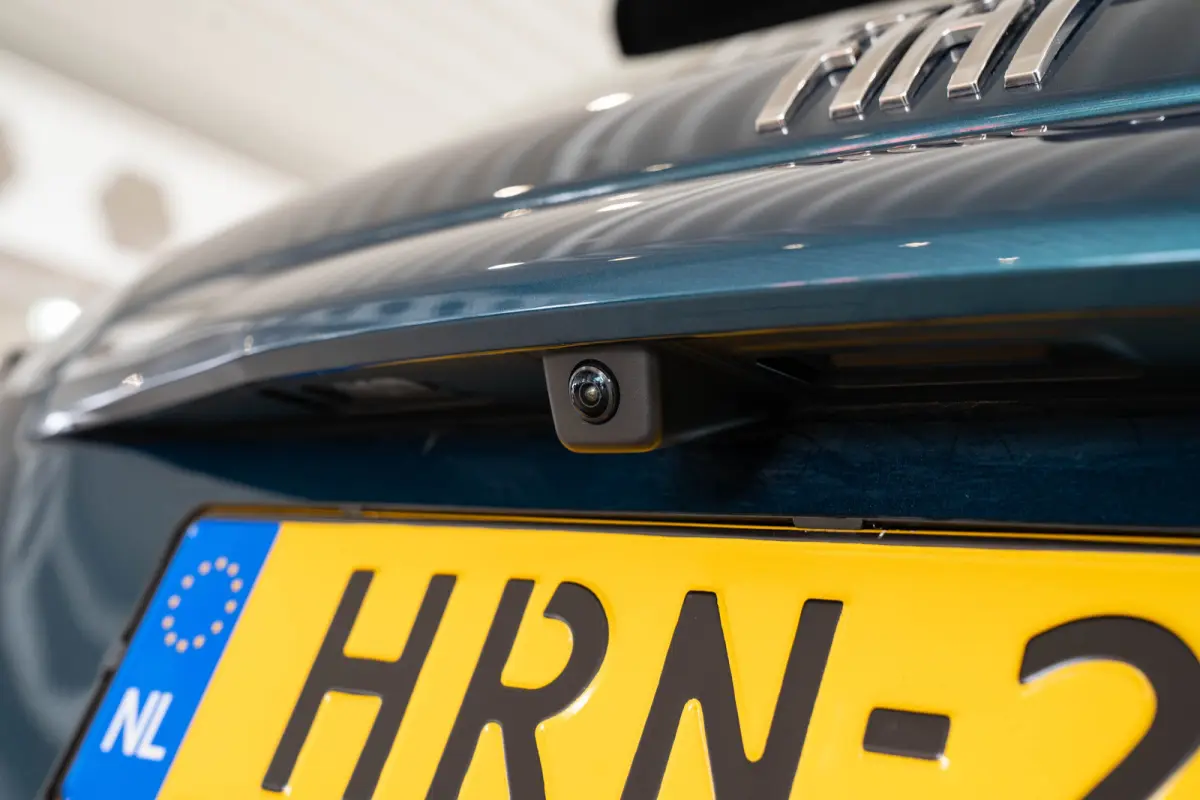 1.2 Hybrid Urban | Stoelverwarming | Camera | Navigatie | Climate Controle | Apple Carplay & Android Auto | Parkeersensoren |