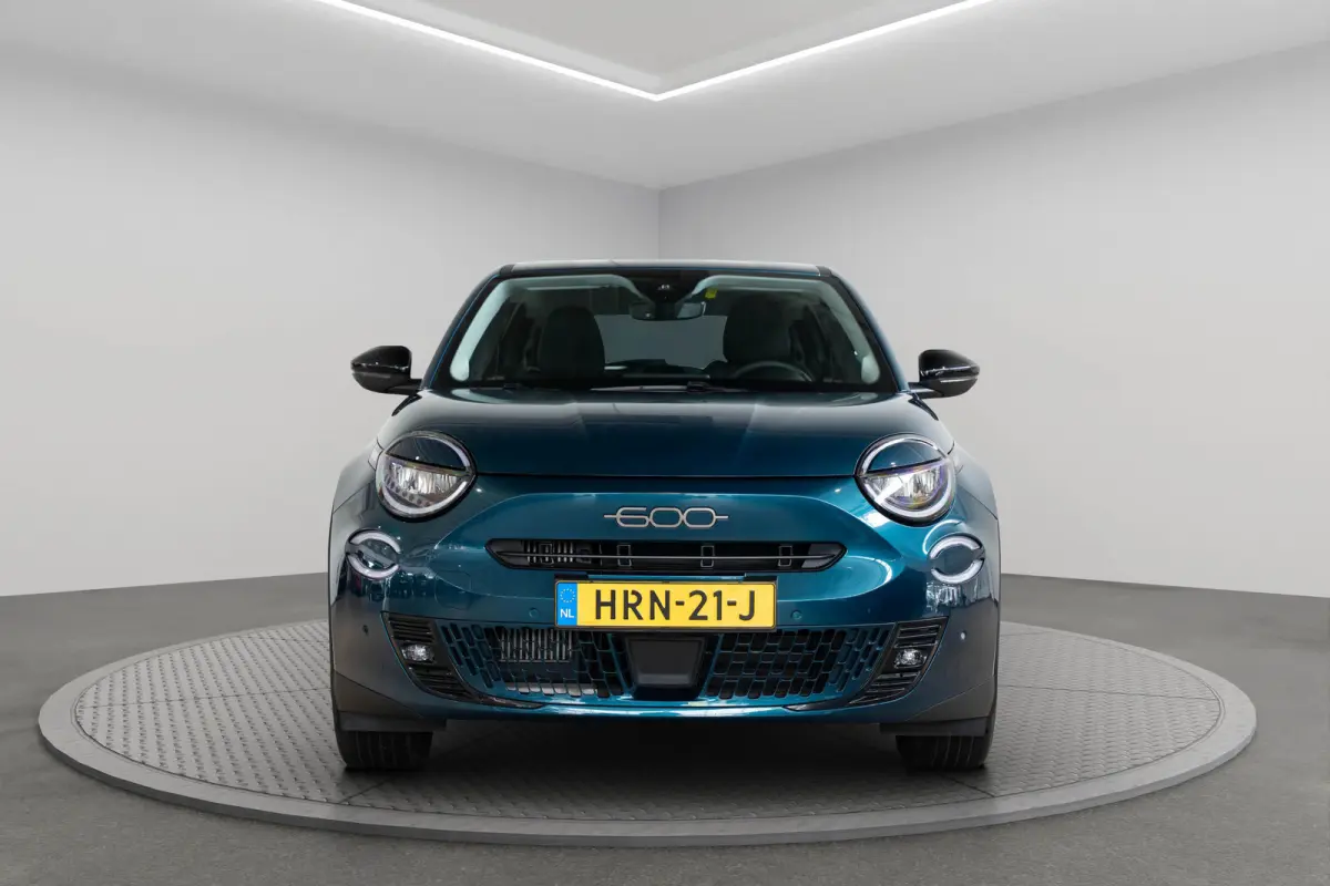 1.2 Hybrid Urban | Stoelverwarming | Camera | Navigatie | Climate Controle | Apple Carplay & Android Auto | Parkeersensoren |