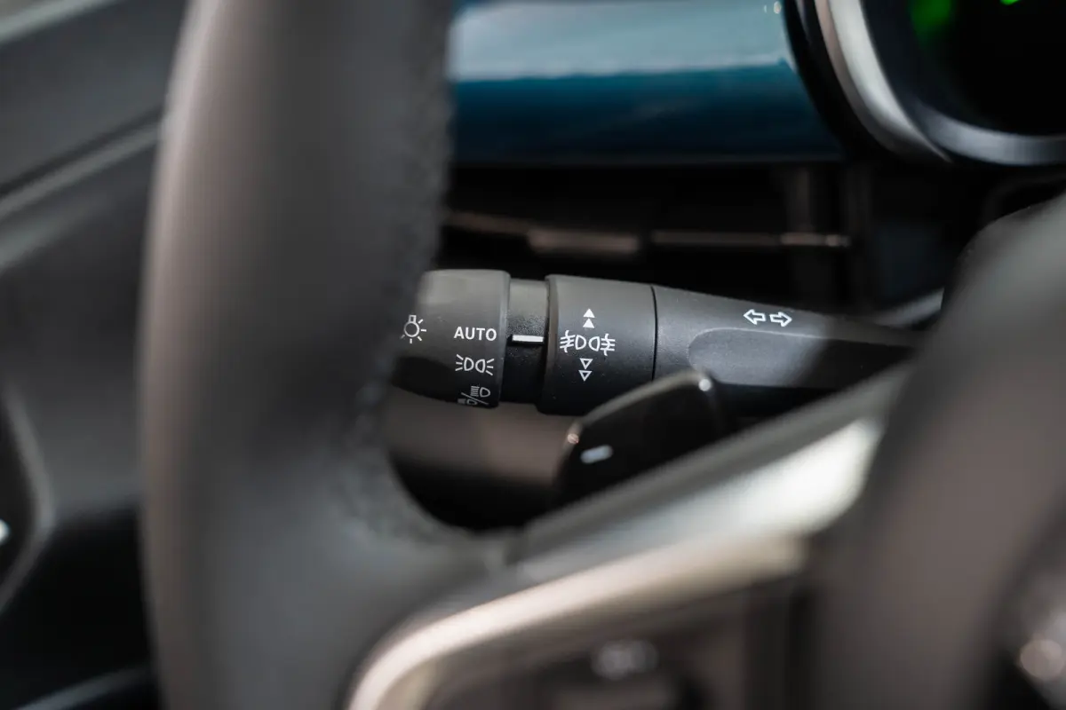 1.2 Hybrid Urban | Stoelverwarming | Camera | Navigatie | Climate Controle | Apple Carplay & Android Auto | Parkeersensoren |
