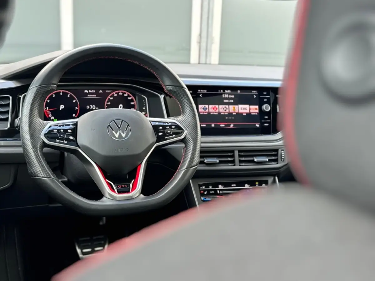 2.0 TSI 207pk DSG GTI | ACC | Pano | Beats | Camera