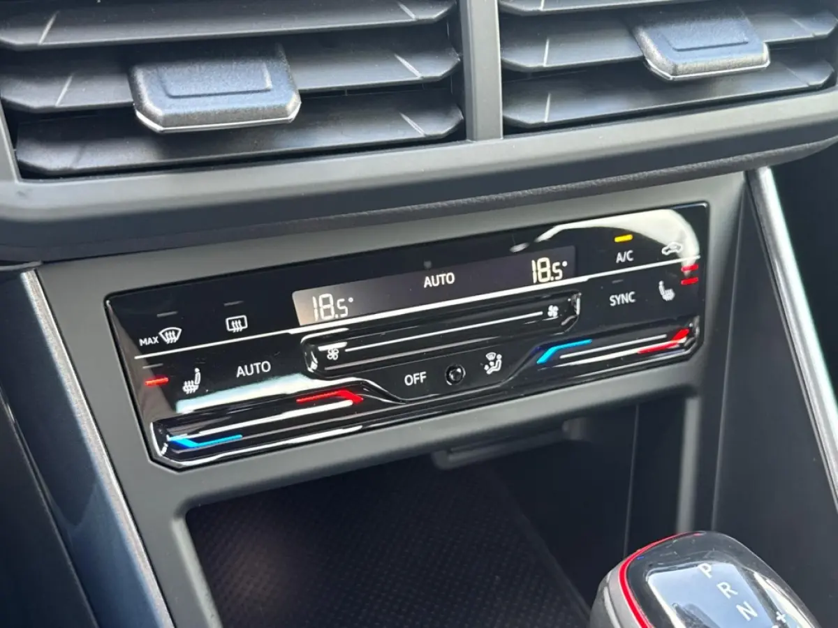 2.0 TSI 207pk DSG GTI | ACC | Pano | Beats | Camera