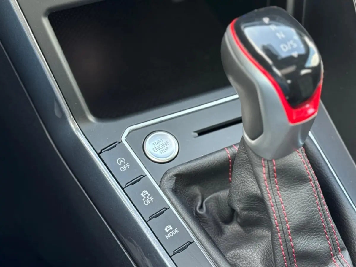 2.0 TSI 207pk DSG GTI | ACC | Pano | Beats | Camera