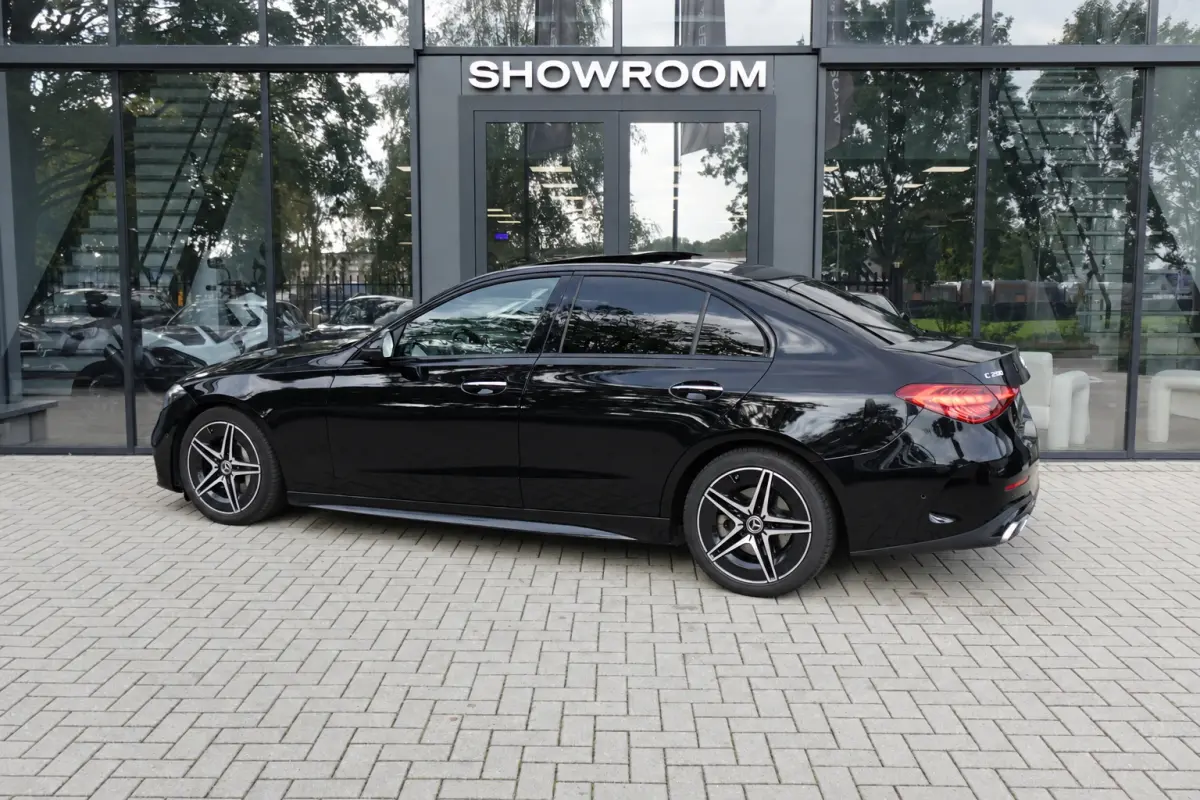 200 AMG Line PANO KEYLESS CAM