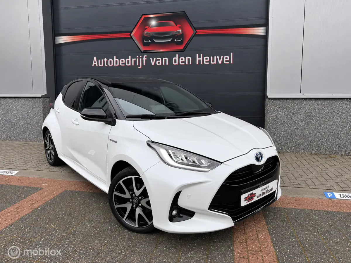 1.5 Hybrid Launch Edit HUD PDC Keyless Garantie