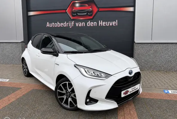 1.5 Hybrid Launch Edit HUD PDC Keyless Garantie