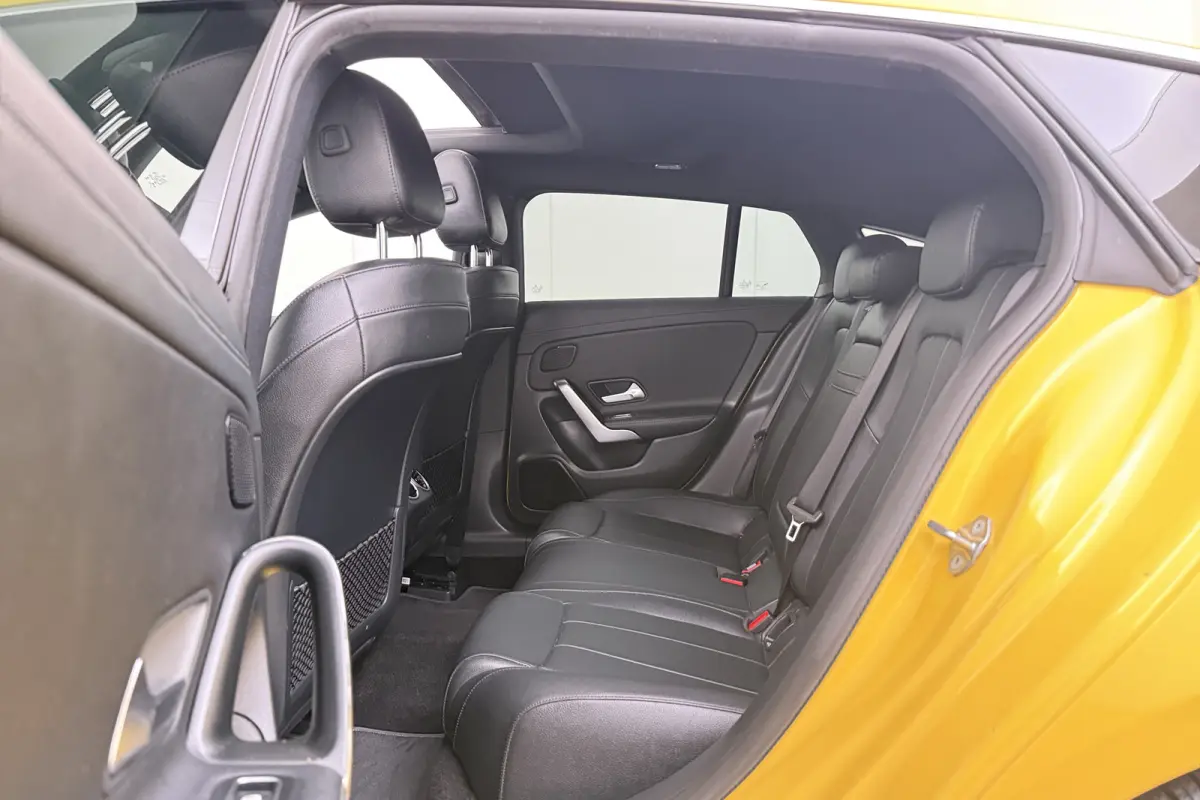 180 Aut. Luxury Pano-dak Memory Leder