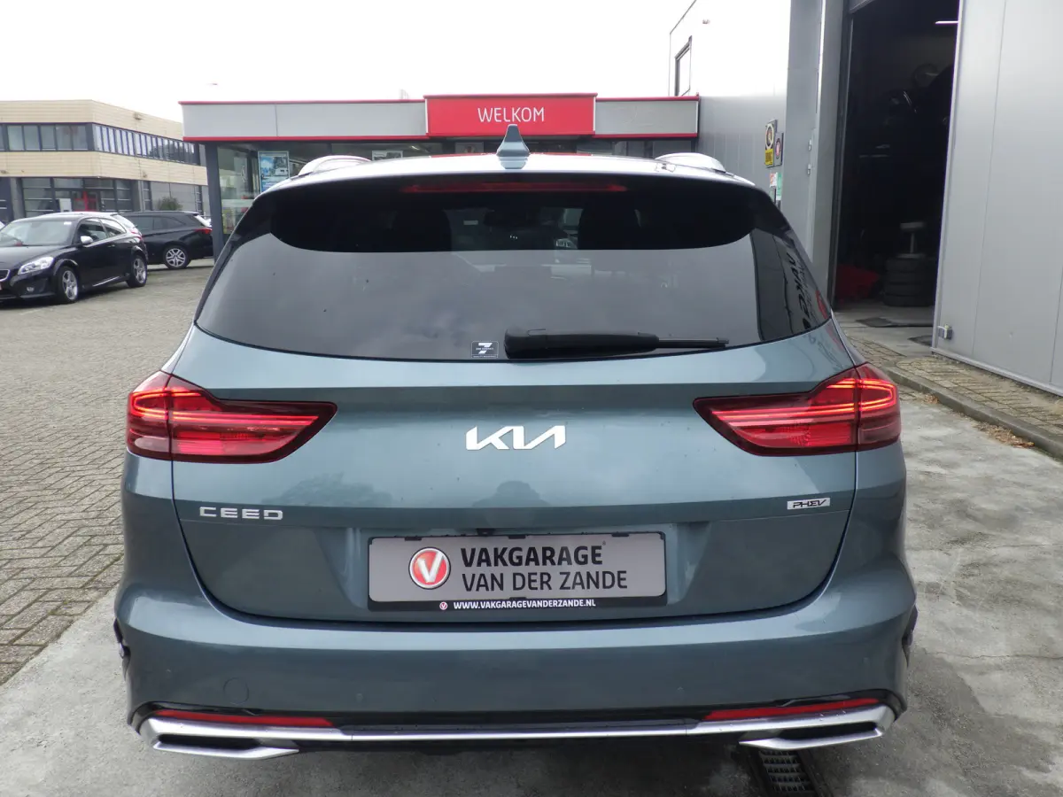 1.6 GDI PHEV AUT, ExecutiveLine, Plug-In, Camera, Carplay, Cruise!