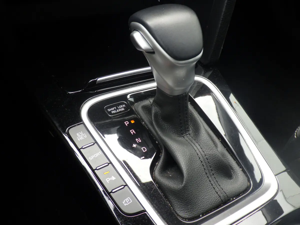 1.6 GDI PHEV AUT, ExecutiveLine, Plug-In, Camera, Carplay, Cruise!