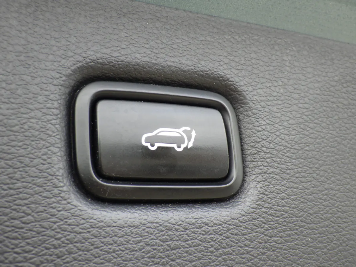 1.6 GDI PHEV AUT, ExecutiveLine, Plug-In, Camera, Carplay, Cruise!