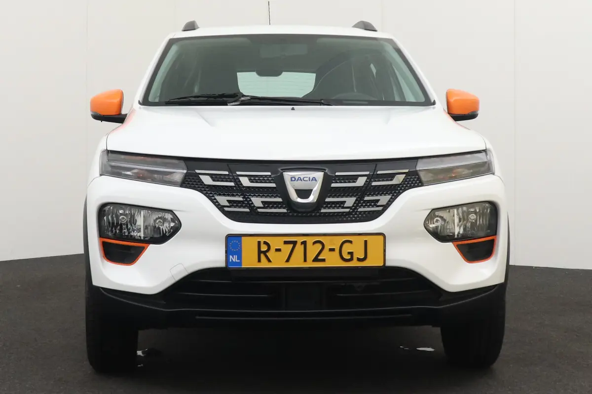 Comfort Plus 27 kWh Leder Carplay Navi 14'LMV DAB  #