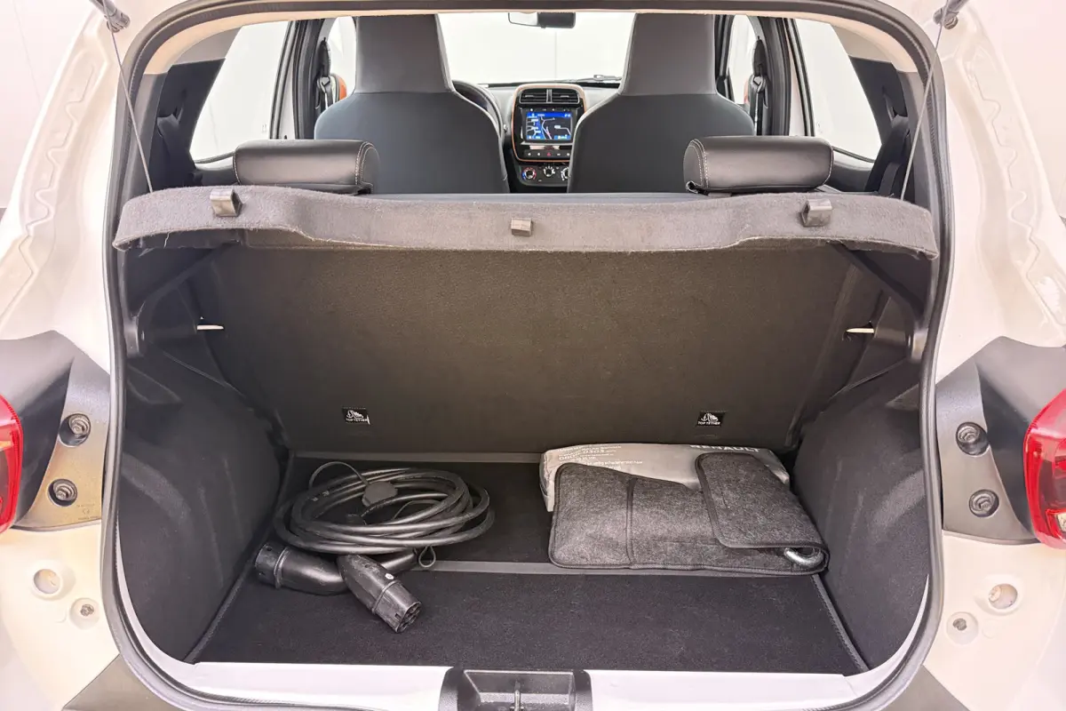 Comfort Plus 27 kWh Leder Carplay Navi 14'LMV DAB  #