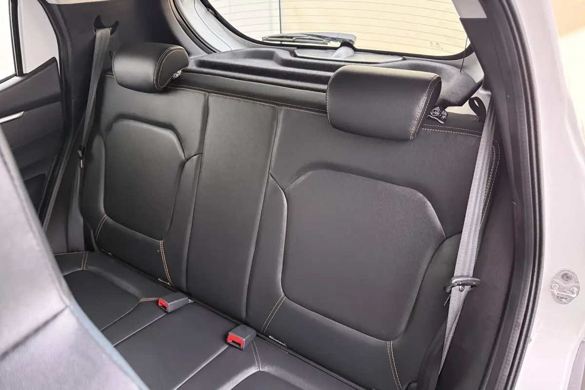 Comfort Plus 27 kWh Leder Carplay Navi 14'LMV DAB  #