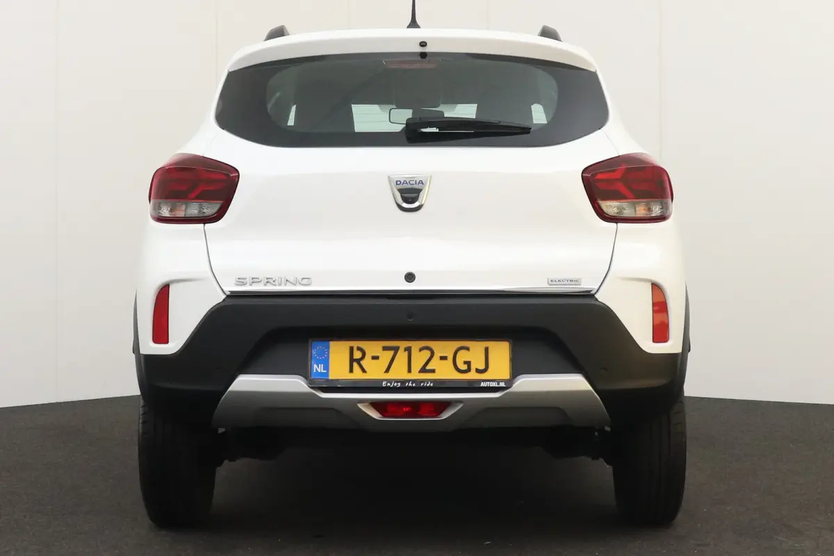 Comfort Plus 27 kWh Leder Carplay Navi 14'LMV DAB  #