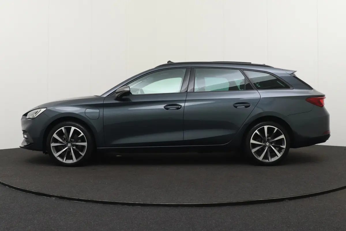 1.4 204 PK TSI PHEV FR Pano-dak 18'LMV LED