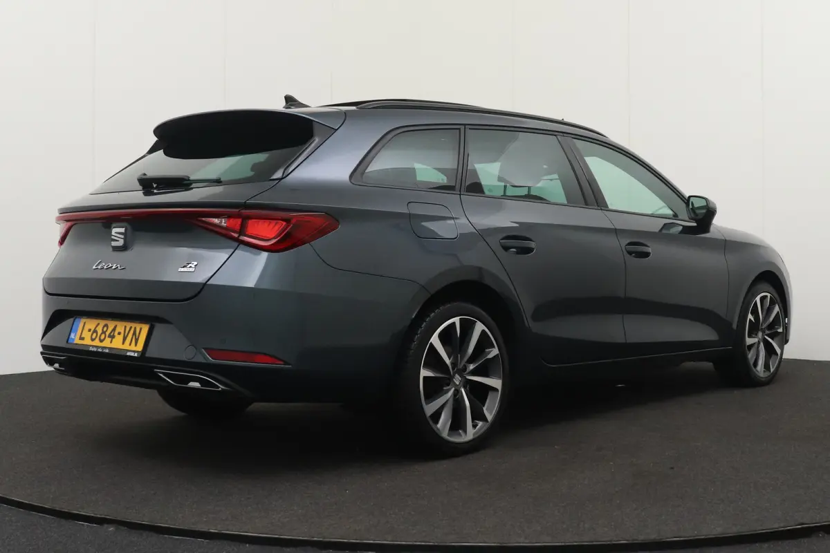 1.4 204 PK TSI PHEV FR Pano-dak 18'LMV LED