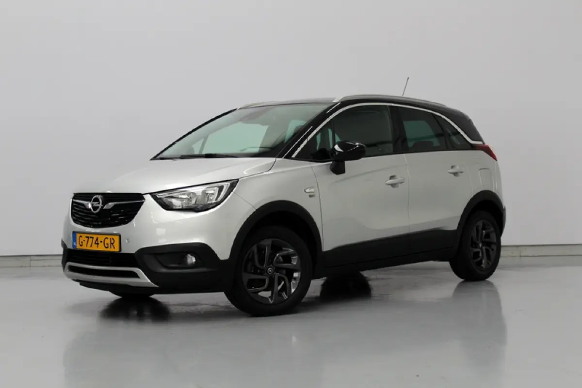1.2 Turbo 120 Jaar Edition 111PK, RIJKLAAR | CAMERA | NAVIGATIE | CARPLAY | CRUISE | PARKEERSENSOREN