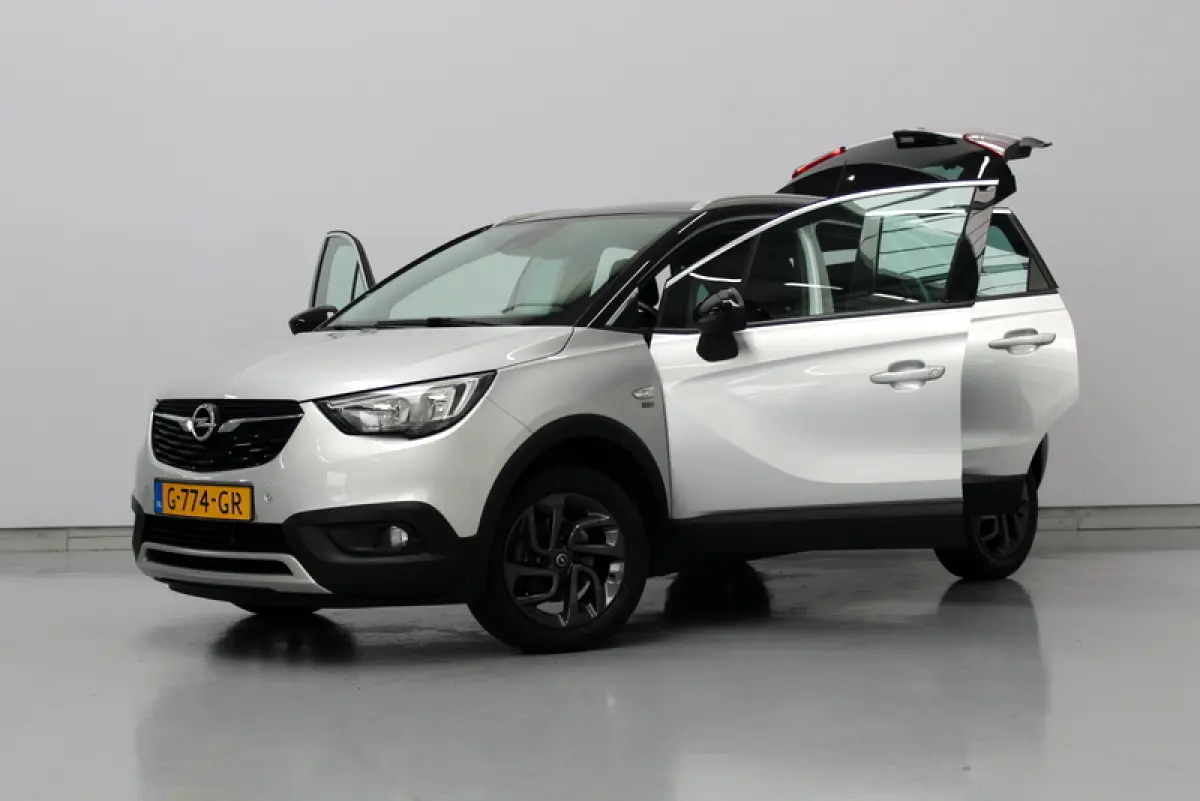 1.2 Turbo 120 Jaar Edition 111PK, RIJKLAAR | CAMERA | NAVIGATIE | CARPLAY | CRUISE | PARKEERSENSOREN