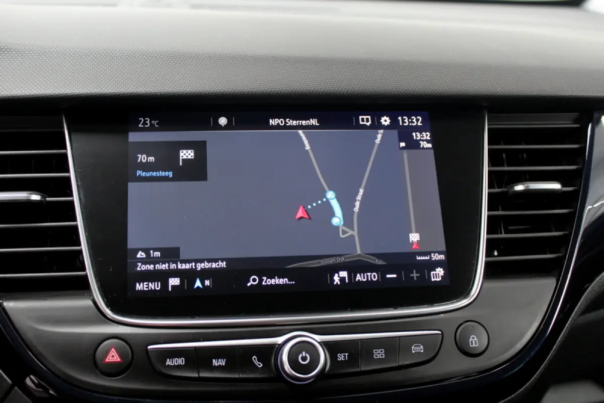 1.2 Turbo 120 Jaar Edition 111PK, RIJKLAAR | CAMERA | NAVIGATIE | CARPLAY | CRUISE | PARKEERSENSOREN