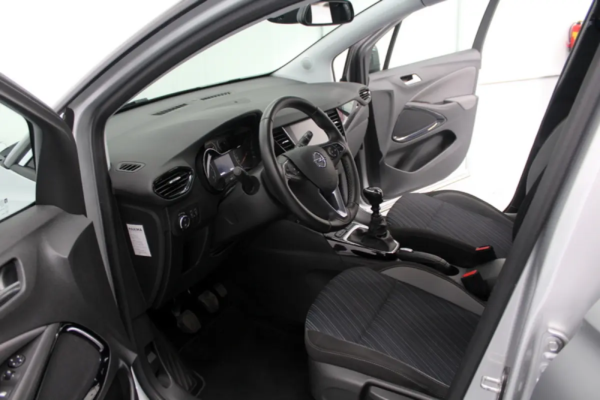 1.2 Turbo 120 Jaar Edition 111PK, RIJKLAAR | CAMERA | NAVIGATIE | CARPLAY | CRUISE | PARKEERSENSOREN