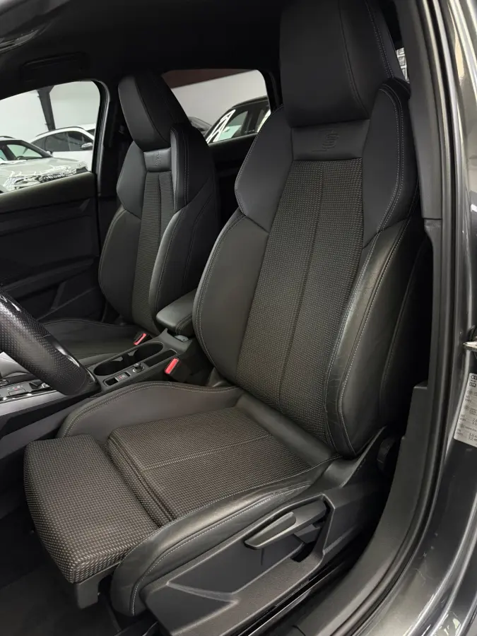 40 TFSI e 3x S-line CarPlay Camera
