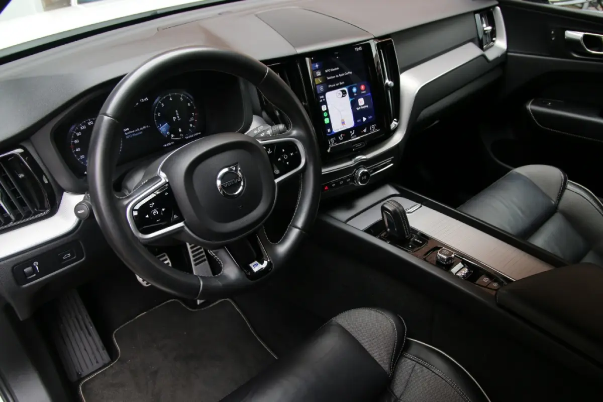 2.0 B5 AWD R-Design