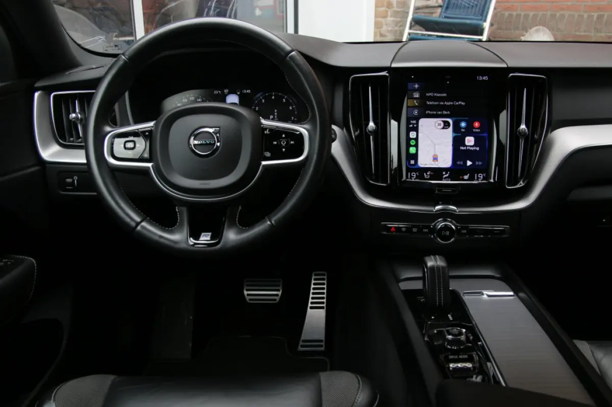 2.0 B5 AWD R-Design