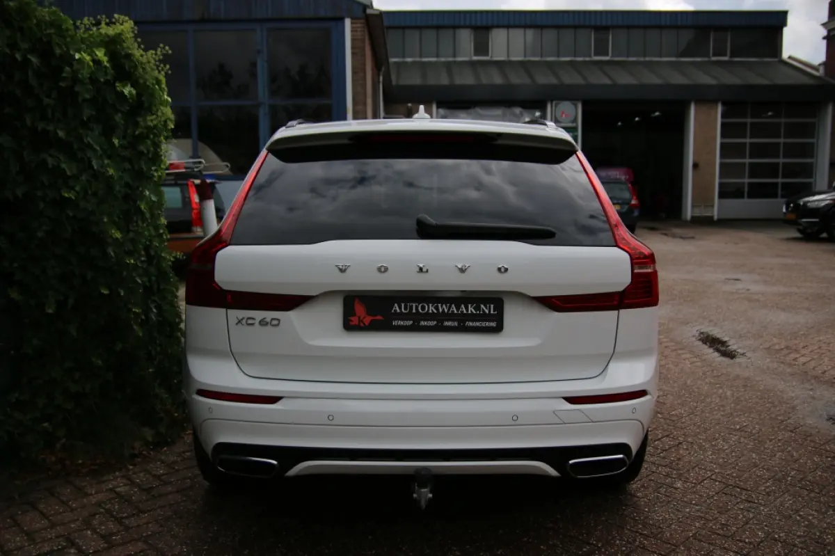 2.0 B5 AWD R-Design