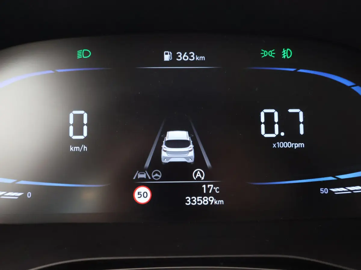 1.0 COMFORT + APPLE CARPLAY | DAB | AIRCO | DIGITALE COCKPIT | CRUISE CONTROL