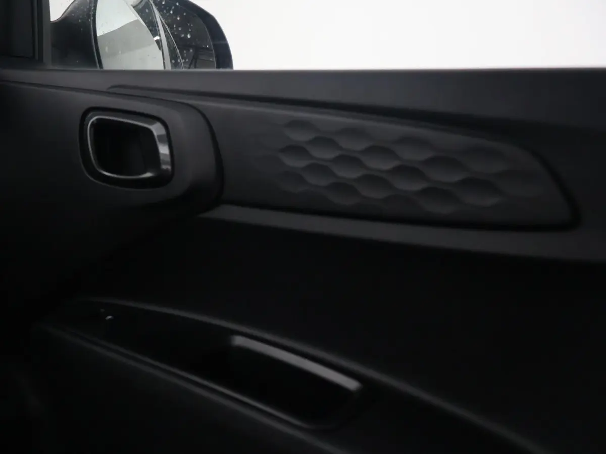 1.0 COMFORT + APPLE CARPLAY | DAB | AIRCO | DIGITALE COCKPIT | CRUISE CONTROL