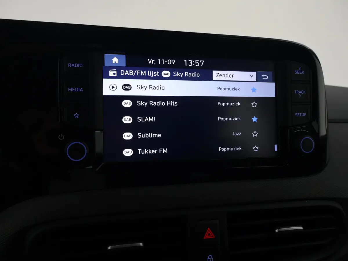 1.0 COMFORT + APPLE CARPLAY | DAB | AIRCO | DIGITALE COCKPIT | CRUISE CONTROL