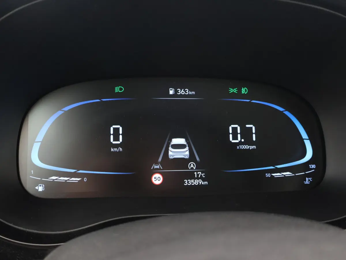 1.0 COMFORT + APPLE CARPLAY | DAB | AIRCO | DIGITALE COCKPIT | CRUISE CONTROL