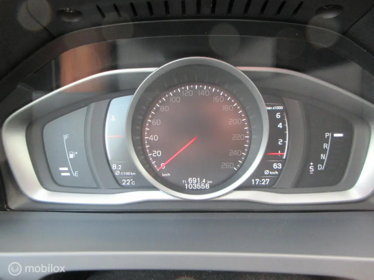 1.5 T2 Polar+ 103dkm! Automaat Cruise Trekhaak Navigatie Led Stoelverwarming