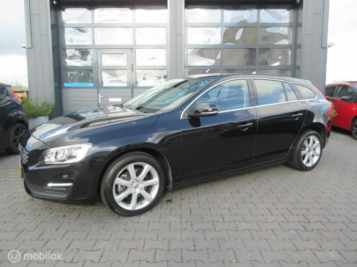 1.5 T2 Polar+ 103dkm! Automaat Cruise Trekhaak Navigatie Led Stoelverwarming