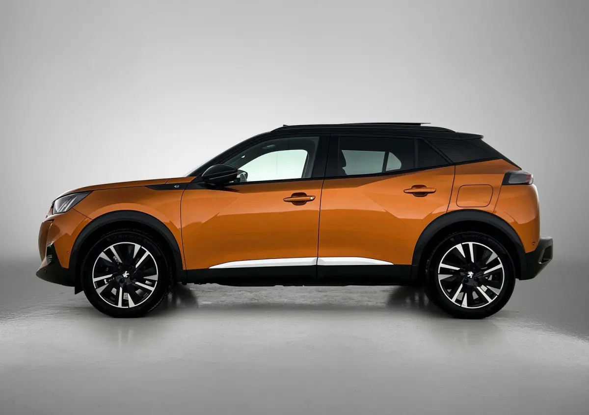 EV 136pk GT Pack 50 kWh Automaat | 1ste Eigenaar | Schuif-/Kanteldak | Navigatie | Climate Control | Adaptieve Cruise Control | Camera | 18"LMV | LED | Keyless Entry/Start | Apple Carplay/An