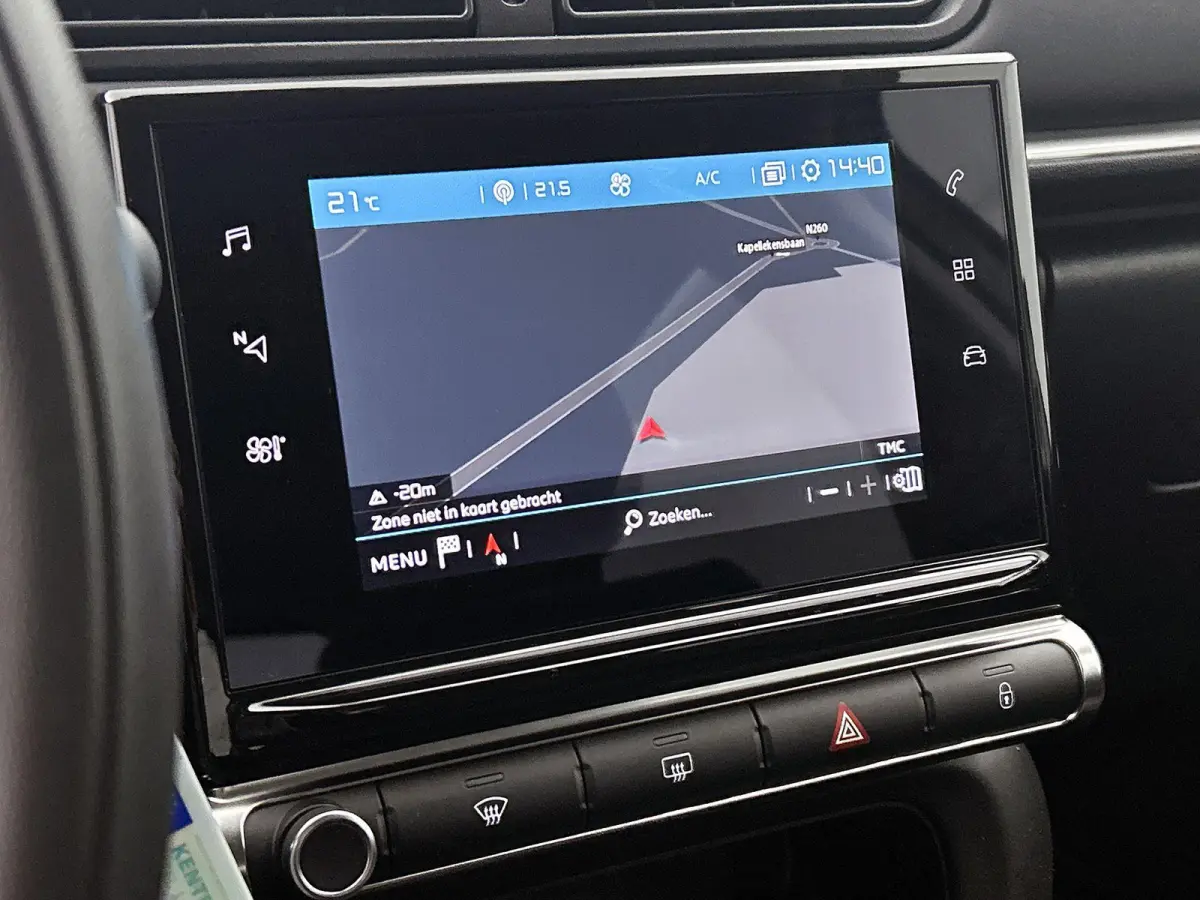 C-Series 83 pk | Navigatie | Parkeersensoren Achter | Climate Control | Extra Getinte Ramen Achter | Voorstoelen Verwarmbaar